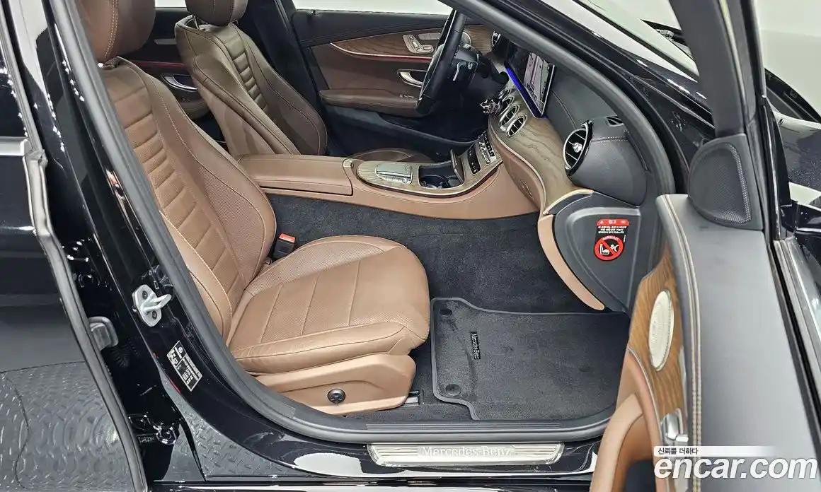 Mercedes-Benz E-Class 2021 2.0 автомат (гидро), фото 16