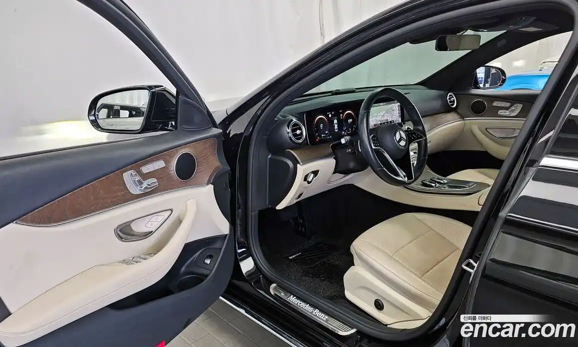 Mercedes-Benz E-Class 2022 2.0 автомат (гидро), фото 13