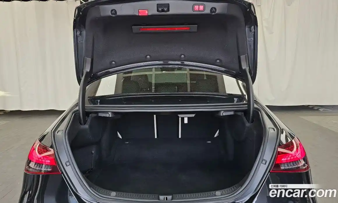 Mercedes-Benz E-Class 2022 2.0 автомат (гидро), фото 26