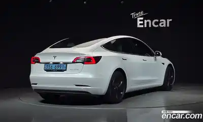 Tesla Model 3 2019 0.2 автомат (гидро), миниатюра 2 Tesla Model 3 2019 0.2 автомат (гидро), миниатюра 2