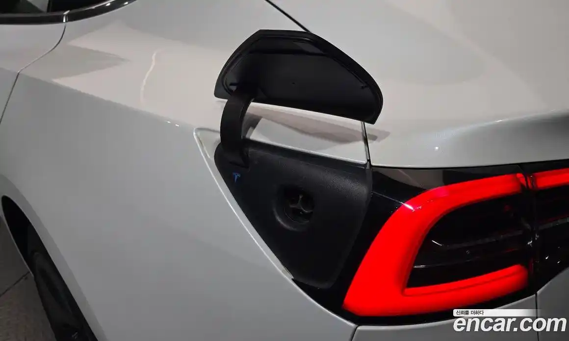 Tesla Model 3 2019 0.2 автомат (гидро), фото 29 Tesla Model 3 2019 0.2 автомат (гидро), фото 29
