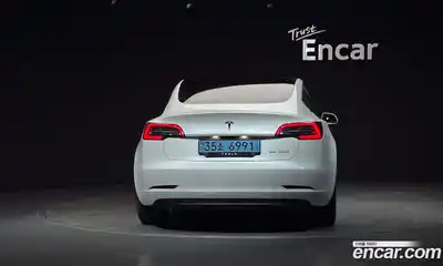 Tesla Model 3 2019 0.2 автомат (гидро), миниатюра 4 Tesla Model 3 2019 0.2 автомат (гидро), миниатюра 4