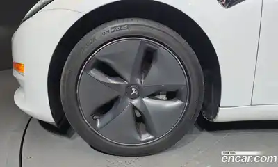 Tesla Model 3 2019 0.2 автомат (гидро), миниатюра 5 Tesla Model 3 2019 0.2 автомат (гидро), миниатюра 5