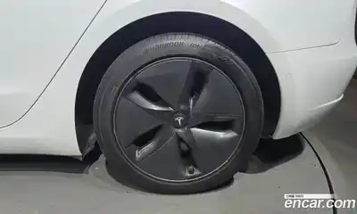 Tesla Model 3 2019 0.2 автомат (гидро), миниатюра 7 Tesla Model 3 2019 0.2 автомат (гидро), миниатюра 7