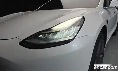 Tesla Model 3 2019 0.2 автомат (гидро), миниатюра 8 Tesla Model 3 2019 0.2 автомат (гидро), миниатюра 8