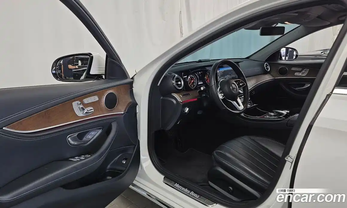 Mercedes-Benz E-Class 2019 1.9 автомат (гидро), фото 10