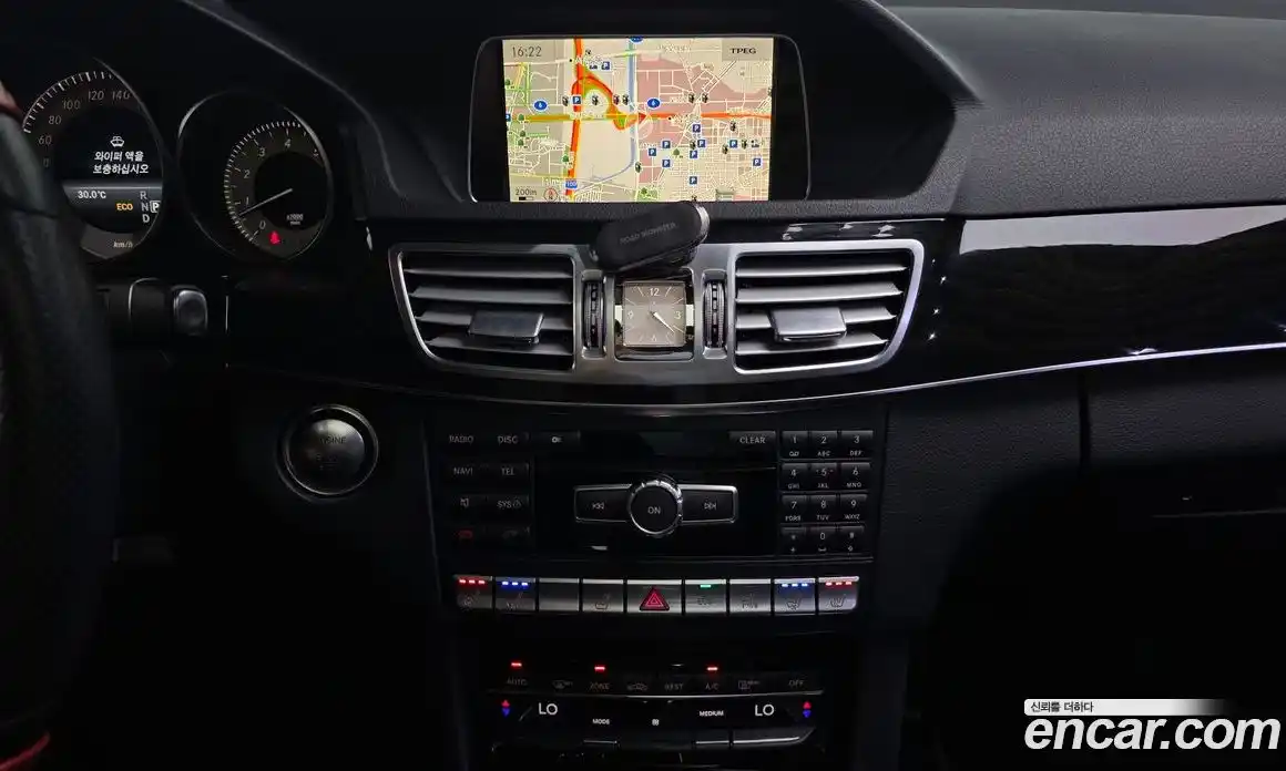 Mercedes-Benz E-Class 2014 3.5 автомат (гидро), фото 13