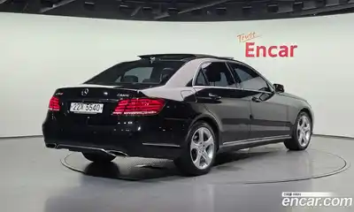 Mercedes-Benz E-Class 2014 3.5 автомат (гидро), миниатюра 2