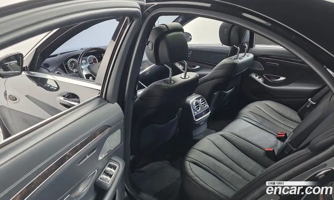 Mercedes-Benz S-Class 2016 3.0 гидро, фото 18 Mercedes-Benz S-Class 2016 3.0 гидро, фото 18
