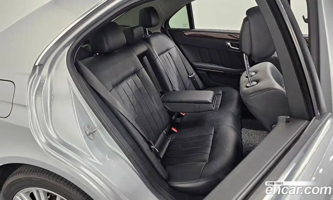 Mercedes-Benz E-Class 2012 3.5 автомат (гидро), фото 11
