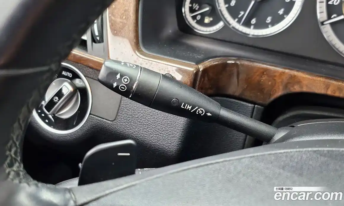 Mercedes-Benz E-Class 2012 3.5 автомат (гидро), фото 17