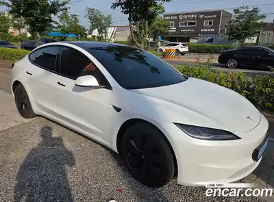 Tesla Model 3 2025 автомат (гидро), миниатюра 1 Tesla Model 3 2025 автомат (гидро), миниатюра 1