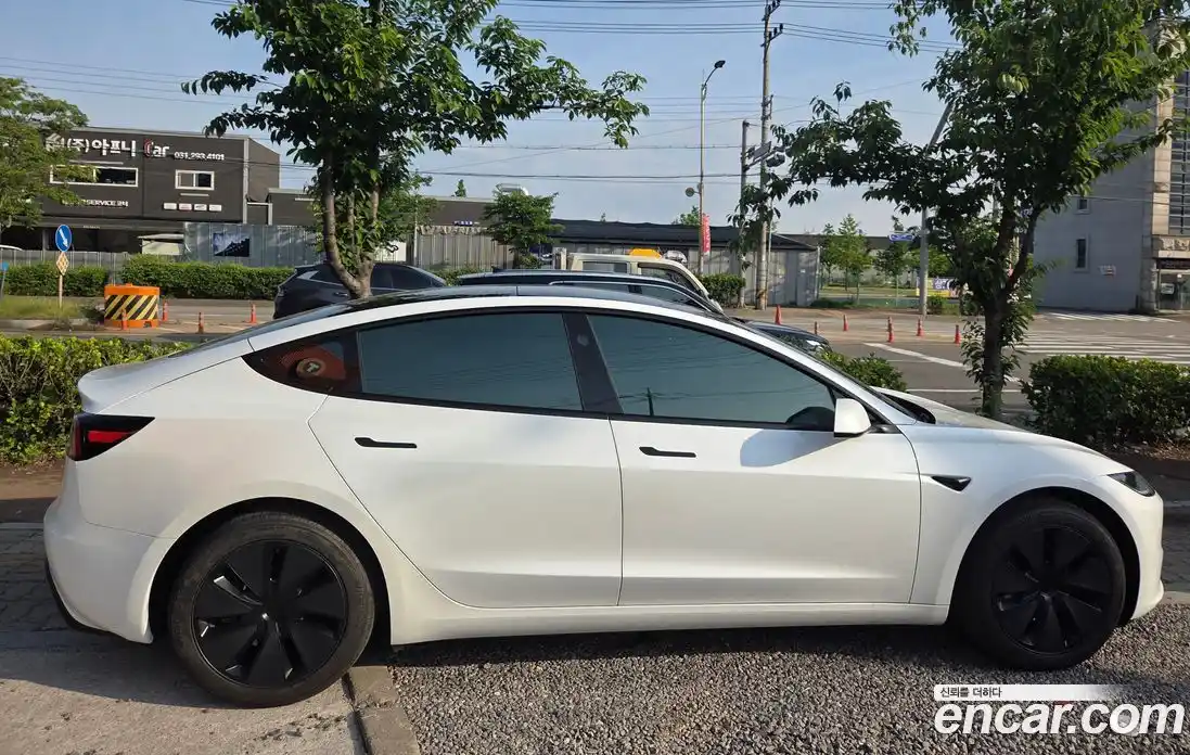 Tesla Model 3 2025 автомат (гидро), фото 2 Tesla Model 3 2025 автомат (гидро), фото 2