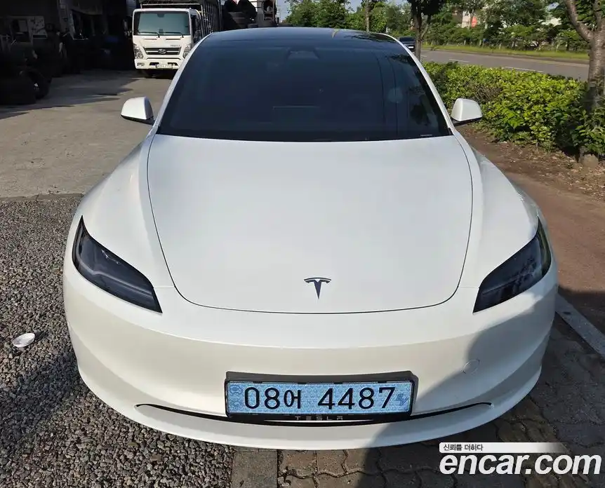 Tesla Model 3 2025 автомат (гидро), фото 3 Tesla Model 3 2025 автомат (гидро), фото 3