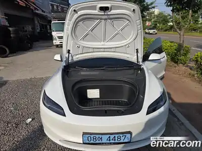 Tesla Model 3 2025 автомат (гидро), миниатюра 7 Tesla Model 3 2025 автомат (гидро), миниатюра 7
