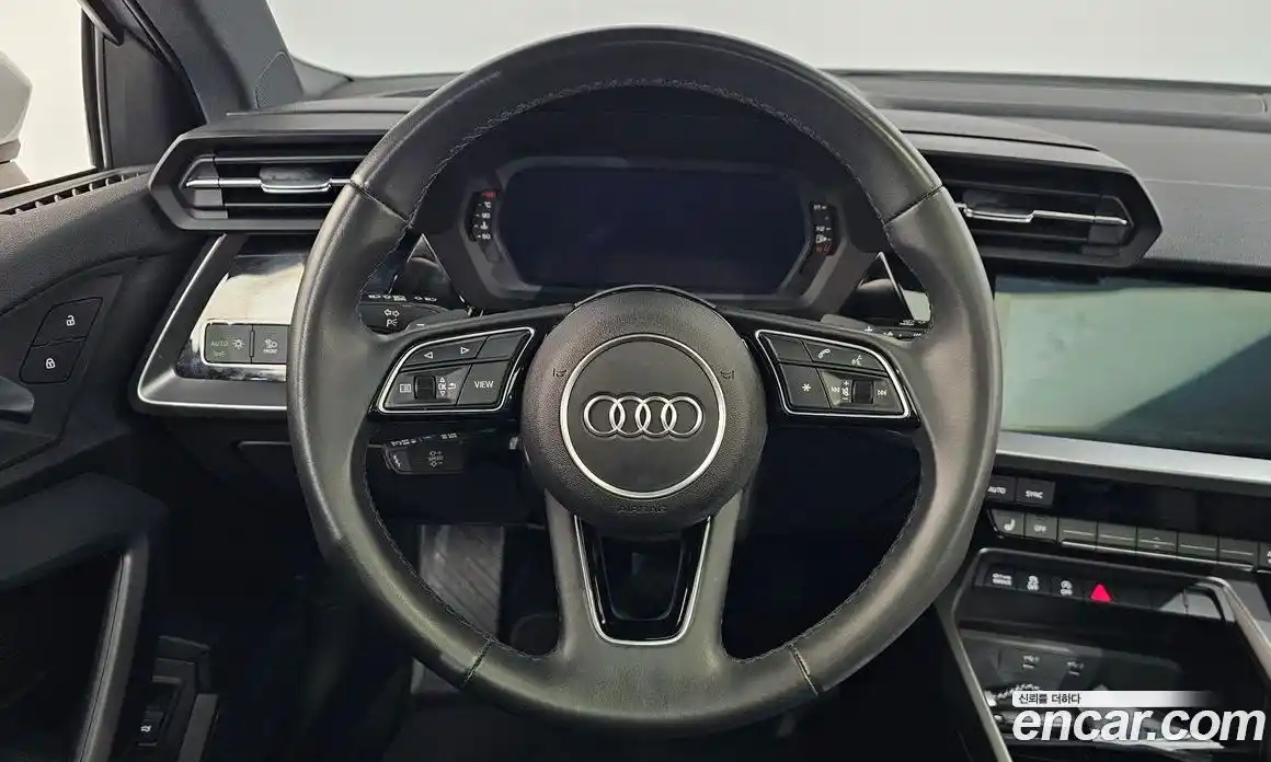 Audi A3 2023 2.0 автомат (гидро), фото 21