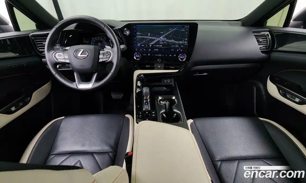 Lexus NX 2023 2.5 автомат (гидро), фото 7 Lexus NX 2023 2.5 автомат (гидро), фото 7