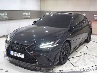 Lexus ES 2023 2.5 автомат (гидро), миниатюра 1