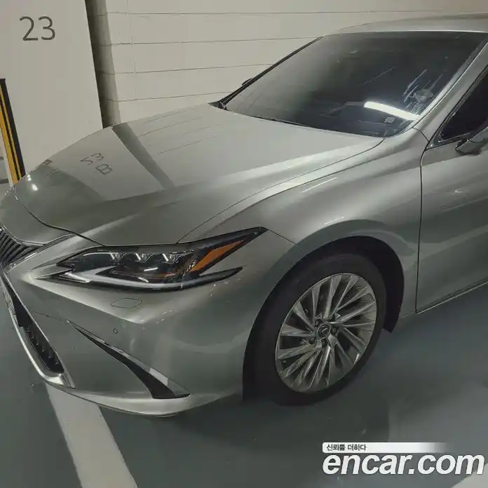 Lexus ES 2021 2.5 автомат (гидро), фото 15 Lexus ES 2021 2.5 автомат (гидро), фото 15