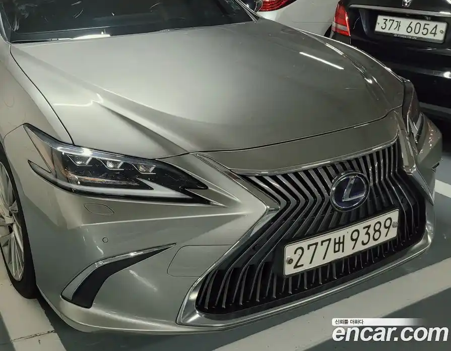 Lexus ES 2021 2.5 автомат (гидро), фото 3 Lexus ES 2021 2.5 автомат (гидро), фото 3