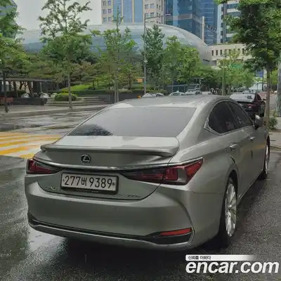 Lexus ES 2021 2.5 автомат (гидро), миниатюра 4 Lexus ES 2021 2.5 автомат (гидро), миниатюра 4