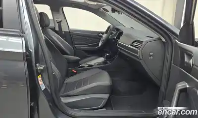 Volkswagen Jetta 2023 1.5 автомат (гидро), миниатюра 11