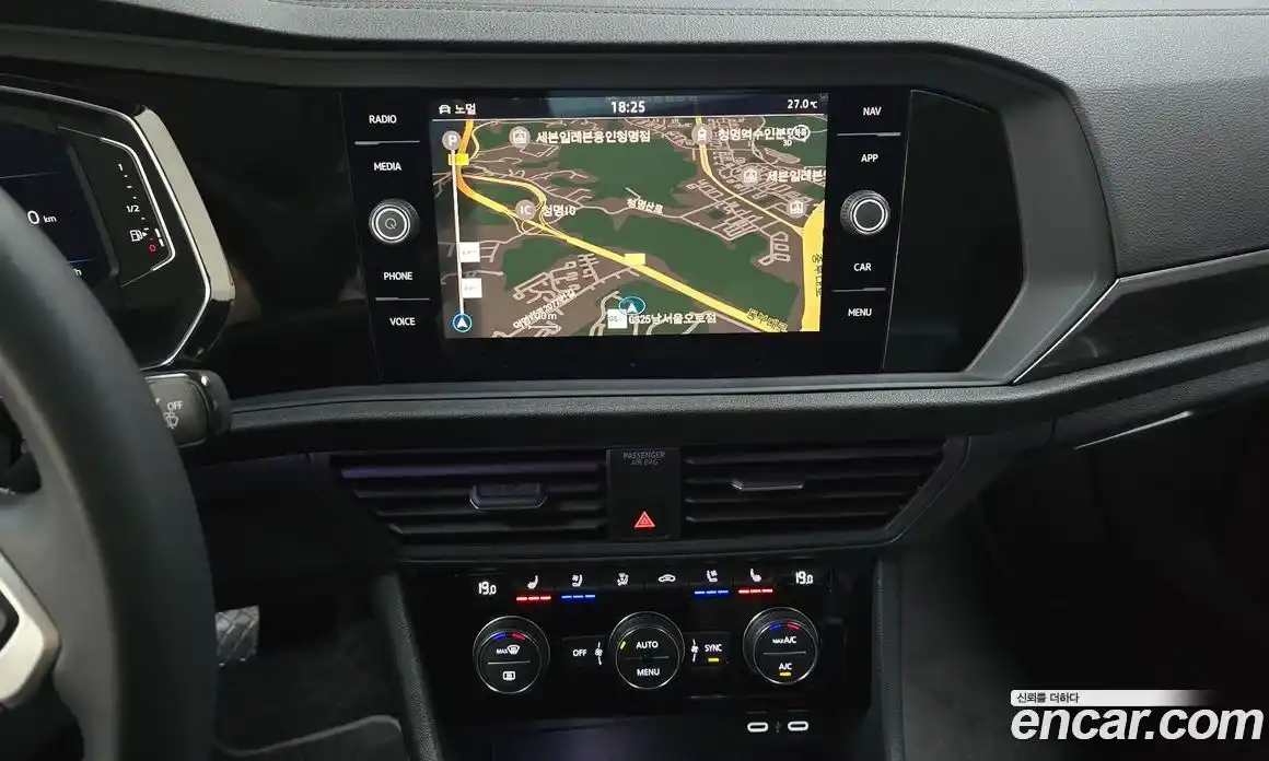 Volkswagen Jetta 2023 1.5 автомат (гидро), фото 14