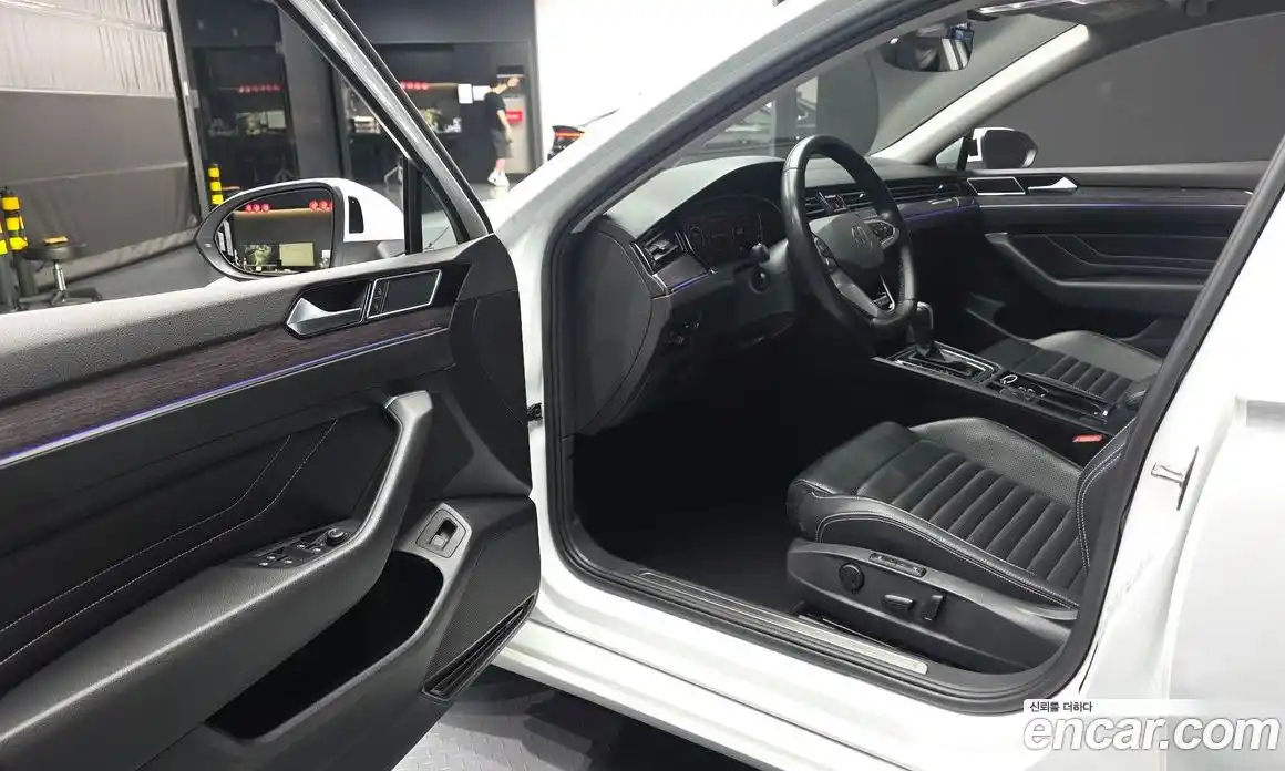 Volkswagen Passat 2021 2.0 автомат (гидро), фото 13