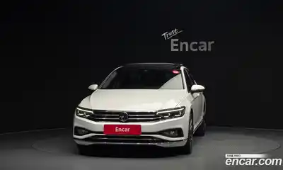 Volkswagen Passat 2021 2.0 автомат (гидро), миниатюра 3