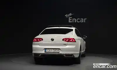 Volkswagen Passat 2021 2.0 автомат (гидро), миниатюра 4