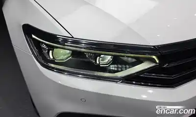 Volkswagen Passat 2021 2.0 автомат (гидро), миниатюра 8