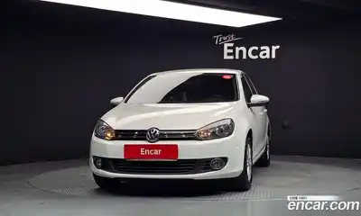 Volkswagen Golf 2011 1.6 автомат (гидро), миниатюра 3