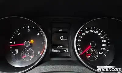 Volkswagen Golf 2011 1.6 автомат (гидро), миниатюра 8