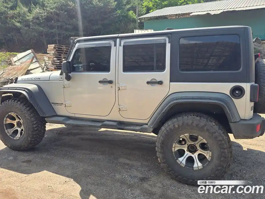 Jeep Wrangler 2011 2.8 автомат (гидро), фото 15