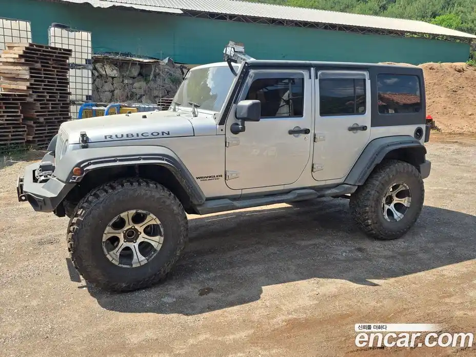 Jeep Wrangler 2011 2.8 автомат (гидро), фото 3