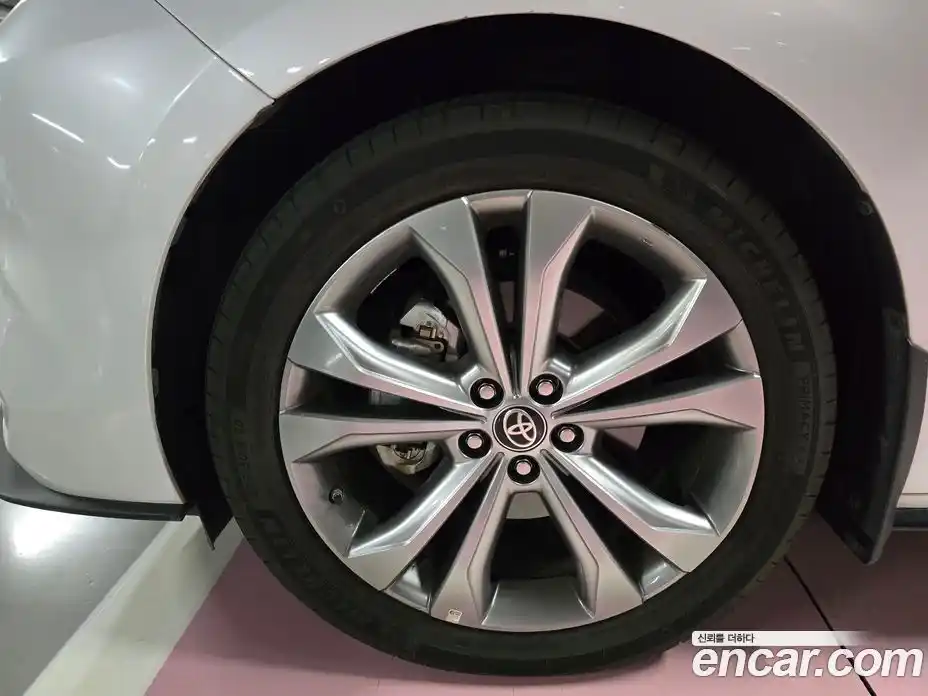 Toyota Sienna 2024 2.5 автомат (гидро), фото 7 Toyota Sienna 2024 2.5 автомат (гидро), фото 7