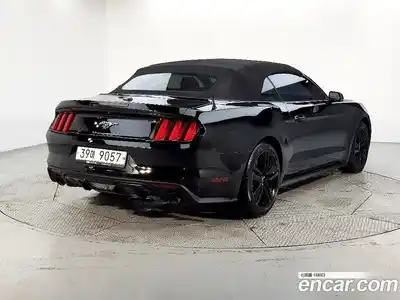 Ford Mustang 2017 2.3 автомат (гидро), миниатюра 4