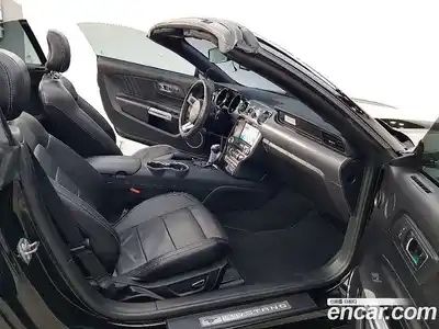 Ford Mustang 2017 2.3 автомат (гидро), миниатюра 5