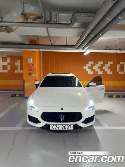 Maserati Quattroporte 2015 3.8 автомат (гидро), миниатюра 3
