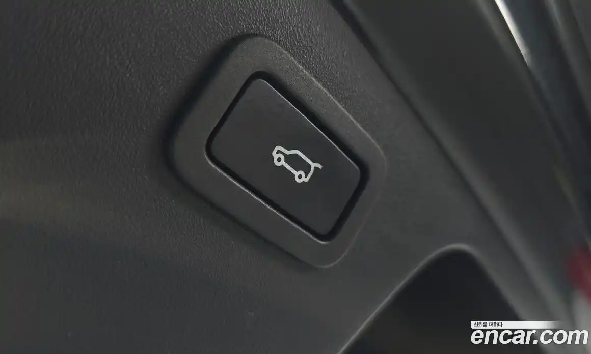 Jaguar E-Pace 2018 2.0 автомат (гидро), фото 20