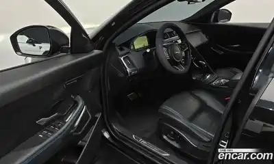 Jaguar E-Pace 2018 2.0 автомат (гидро), миниатюра 10