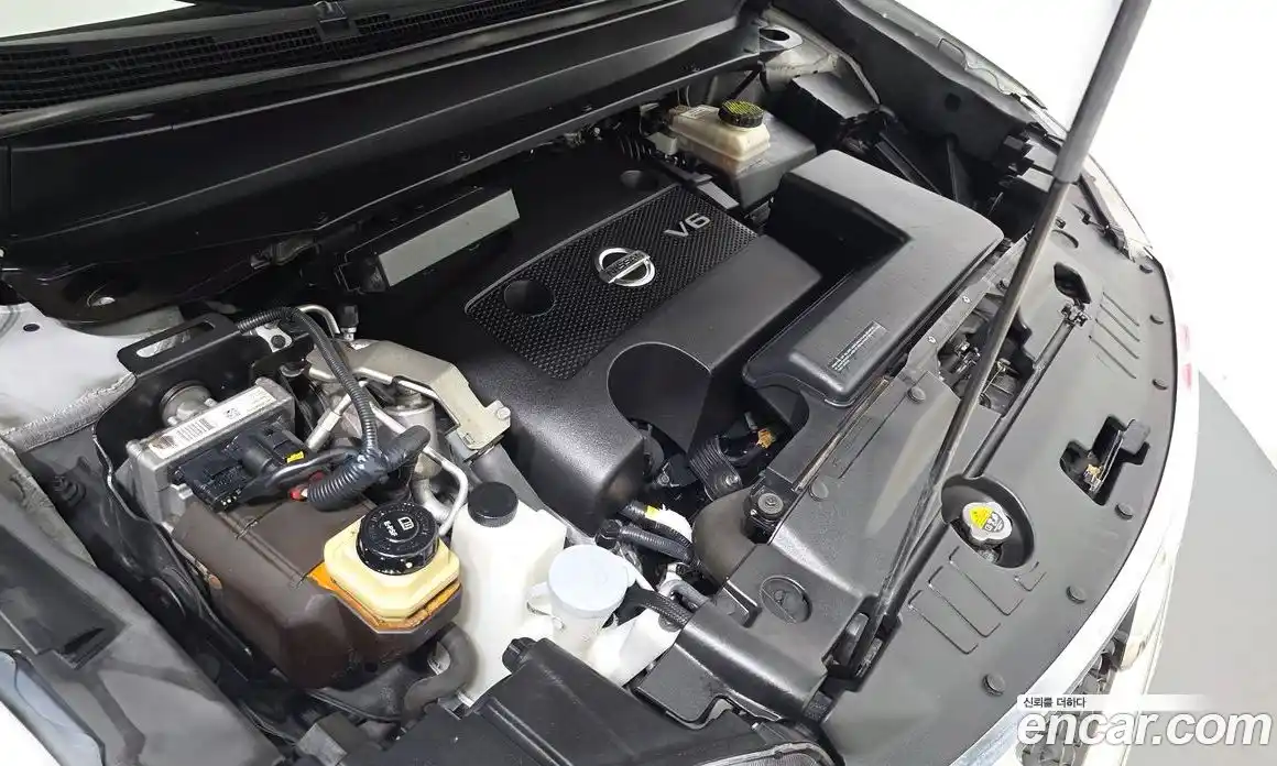Nissan Pathfinder 2015 3.5 автомат (гидро), фото 6 Nissan Pathfinder 2015 3.5 автомат (гидро), фото 6