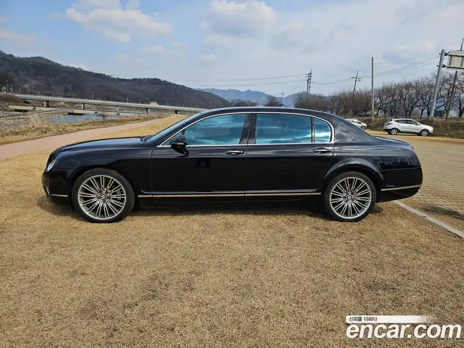 Bentley Flying Spur 2012 6.0 автомат (гидро), фото 4 Bentley Flying Spur 2012 6.0 автомат (гидро), фото 4