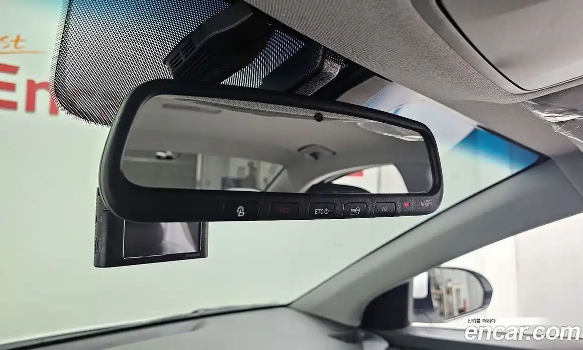 Hyundai Avante 2019 1.6 автомат (гидро), фото 18