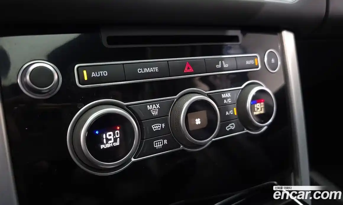 Land Rover Range Rover 2016 4.4 автомат (гидро), фото 16