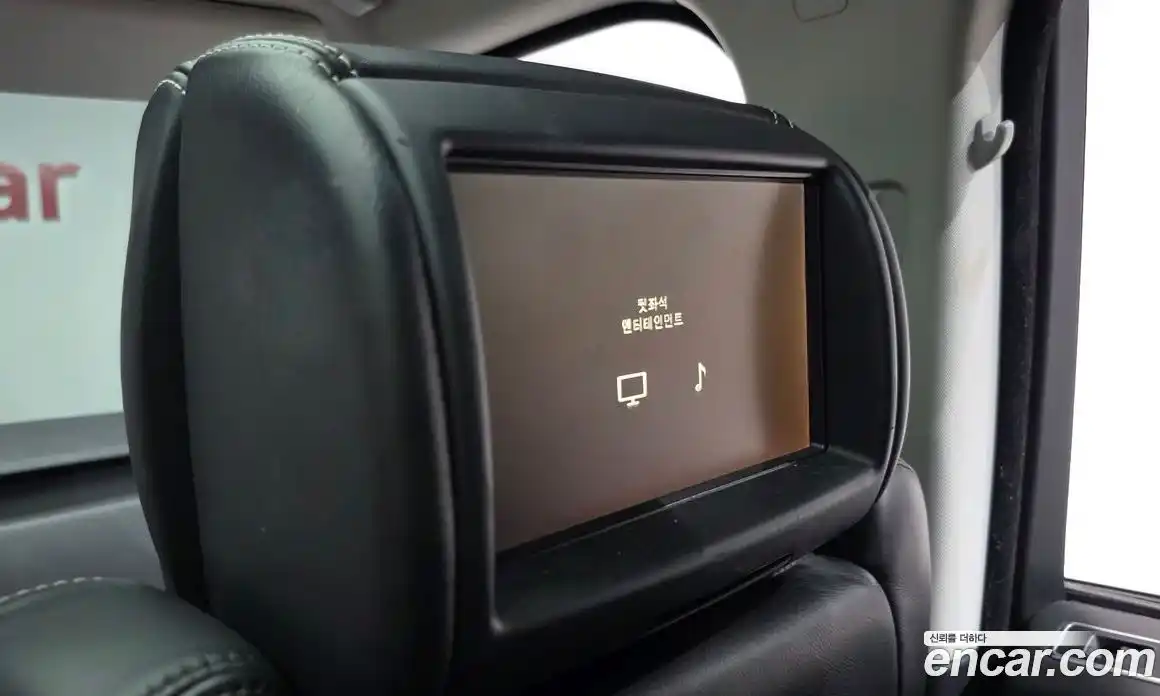 Land Rover Range Rover 2016 4.4 автомат (гидро), фото 18