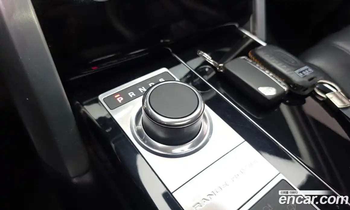 Land Rover Range Rover 2016 4.4 автомат (гидро), фото 9