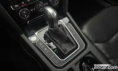 Volkswagen Arteon 2019 2.0 автомат (гидро), миниатюра 9