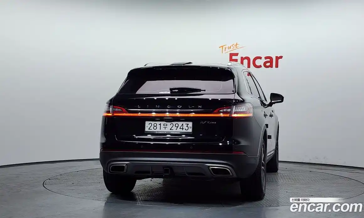 Lincoln Nautilus 2019 2.7 автомат (гидро), фото 4 Lincoln Nautilus 2019 2.7 автомат (гидро), фото 4