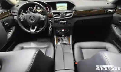 Mercedes-Benz E-Class 2011 1.8 автомат (гидро), миниатюра 7